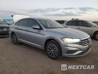Czwarte zdjęcie samochodu z boku: 2021 VOLKSWAGEN JETTA S VIN:3VWN57BU0MM022337 - miniatura