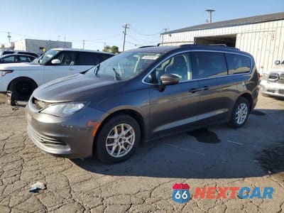 2020 CHRYSLER VOYAGER LXI 2C4RC1DG1LR262759 - główne zdjęcie licytacji z USA - miniatura