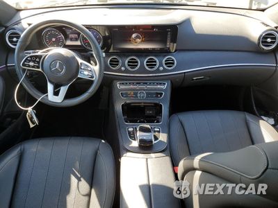Zdjęcie 8 z 13 samochodu: 2019 MERCEDES-BENZ E 300 4MATIC VIN:WDDZF4KB2KA680613 - miniatura