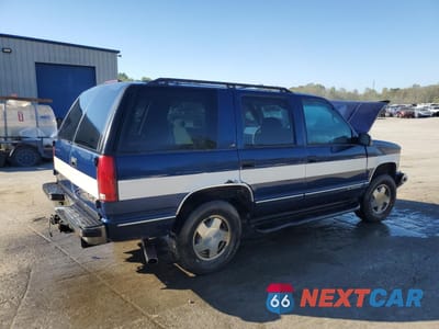 Trzecie zdjęcie samochodu z tyłu: 1999 CHEVROLET TAHOE K1500 VIN:1GNEK13R1XJ511163 - miniatura