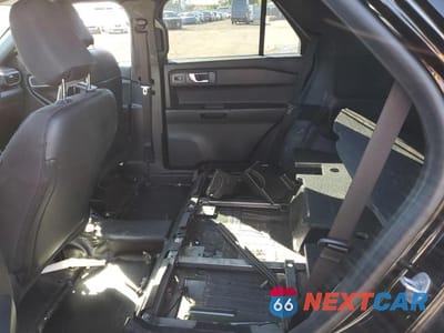 Zdjęcie 11 z 13 samochodu: 2022 FORD EXPLORER POLICE INTERCEPTOR VIN:1FM5K8AB0NGC07366 - miniatura