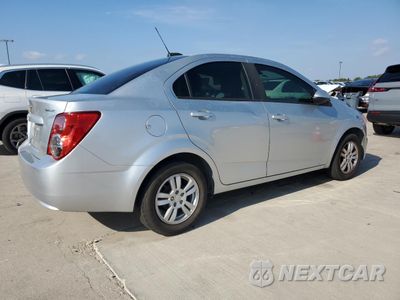 Trzecie zdjęcie samochodu z tyłu: 2015 CHEVROLET SONIC LS VIN:1G1JA5SH8F4148005 - miniatura