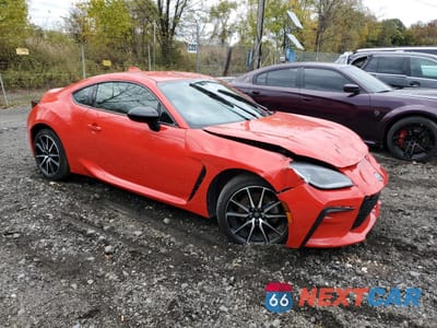 Czwarte zdjęcie samochodu z boku: 2024 TOYOTA GR 86 VIN:JF1ZNBB16R8753546 - miniatura