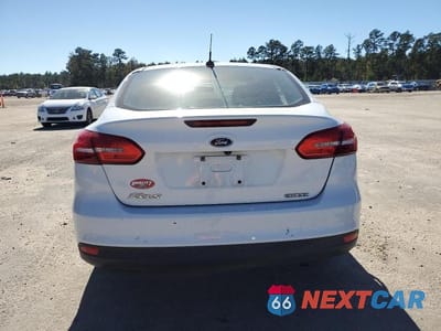 Zdjęcie 6 z 11 samochodu: 2015 FORD FOCUS S VIN:1FADP3E29FL342584 - miniatura