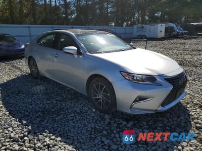 Czwarte zdjęcie samochodu z boku: 2018 LEXUS ES 350 VIN:58ABK1GG1JU110162 - miniatura