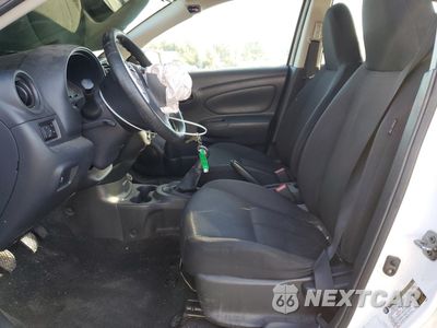 Zdjęcie 7 z 14 samochodu: 2017 NISSAN VERSA S VIN:3N1CN7AP3HL820965 - miniatura