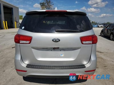 Zdjęcie 6 z 14 samochodu: 2016 KIA SEDONA EX VIN:KNDMC5C15G6170792 - miniatura