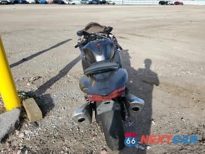 Czwarte zdjęcie samochodu z boku: 2024 SUZUKI GSX1300 RR VIN:JS1EJ11B0R7101210 - miniatura