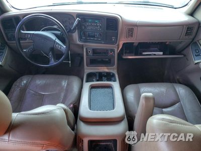 Zdjęcie 8 z 14 samochodu: 2003 CHEVROLET SILVERADO C2500 HEAVY DUTY VIN:1GCHC29U03E305016 - miniatura