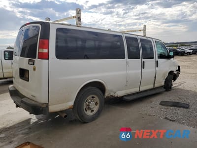 Trzecie zdjęcie samochodu z tyłu: 2012 CHEVROLET EXPRESS G3500 LS VIN:1GAZGZFG8C1140624 - miniatura