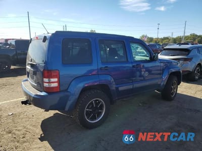 Trzecie zdjęcie samochodu z tyłu: 2010 JEEP LIBERTY SPORT VIN:1J4PN2GK3AW142449 - miniatura