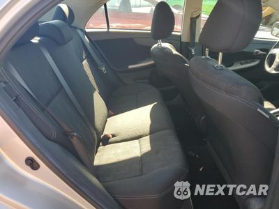 Zdjęcie 10 z 12 samochodu: 2013 TOYOTA COROLLA BASE VIN:2T1BU4EE2DC983946 - miniatura