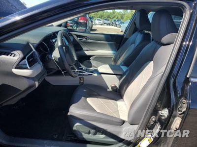 Zdjęcie 7 z 15 samochodu: 2018 TOYOTA CAMRY HYBRID VIN:4T1B21HK8JU503456 - miniatura