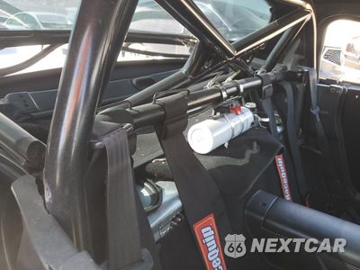 Zdjęcie 10 z 14 samochodu: 1999 MAZDA MX-5 MIATA VIN:JM1NB3531X0118735 - miniatura
