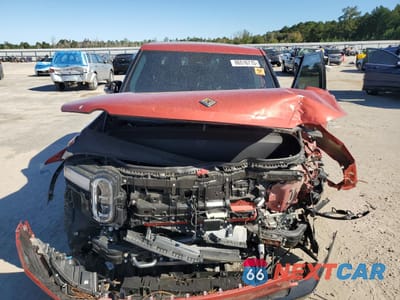 Piąte zdjęcie samochodu w środku: 2024 RIVIAN R1T ADVENTURE VIN:7FCTGCAA6RN030101 - miniatura