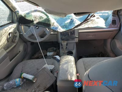 Zdjęcie 8 z 14 samochodu: 2005 CHEVROLET MALIBU LS VIN:1G1ZT52895F315164 - miniatura