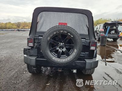 Zdjęcie 6 z 13 samochodu: 2014 JEEP WRANGLER UNLIMITED SAHARA VIN:1C4BJWEG1EL254773 - miniatura