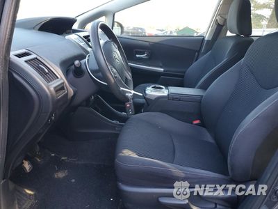 Zdjęcie 7 z 13 samochodu: 2015 TOYOTA PRIUS V VIN:JTDZN3EU8FJ037340 - miniatura