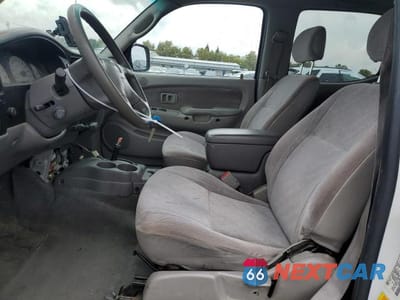 Zdjęcie 7 z 11 samochodu: 2001 TOYOTA TACOMA DOUBLE CAB PRERUNNER VIN:5TEGN92N21Z839680 - miniatura