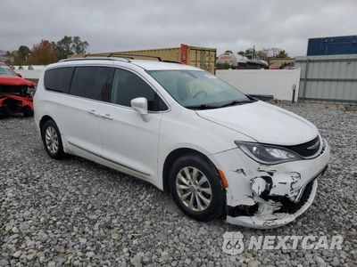 Czwarte zdjęcie samochodu z boku: 2019 CHRYSLER PACIFICA TOURING L VIN:2C4RC1BG5KR561639 - miniatura