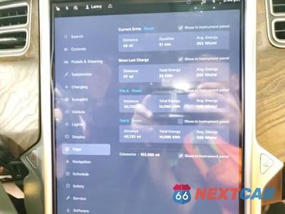 Zdjęcie 9 z 14 samochodu: 2017 TESLA MODEL X VIN:5YJXCDE23HF040206 - miniatura