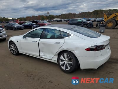Drugie zdjęcie samochodu z przodu: 2020 TESLA MODEL S VIN:5YJSA1E27LF397556 - miniatura