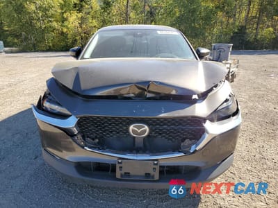Piąte zdjęcie samochodu w środku: 2021 MAZDA CX-30 PREMIUM VIN:3MVDMBDY7MM254856 - miniatura