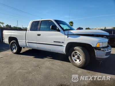 Czwarte zdjęcie samochodu z boku: 2000 DODGE RAM 1500 VIN:3B7HC13YXYG125435 - miniatura