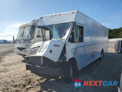 2007 FREIGHTLINER CHASSIS M - TRUCKS DELIVERY VAN 4UZAARBW27CZ31661 - główne zdjęcie licytacji z USA - miniatura