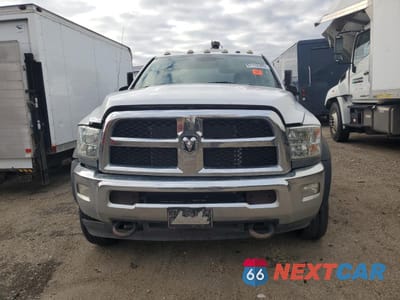 Piąte zdjęcie samochodu w środku: 2017 RAM 5500 VACUUM TRUCK VIN:3C7WRNDL6HG636708 - miniatura