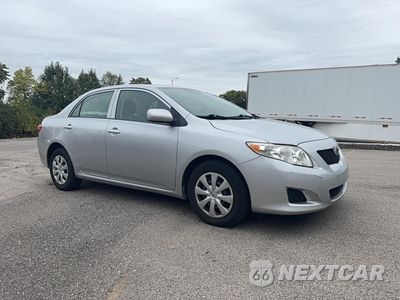 2010 TOYOTA COROLLA BASE 2T1BU4EE0AC244165 - główne zdjęcie licytacji z USA - miniatura