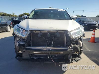 Piąte zdjęcie samochodu w środku: 2018 TOYOTA HIGHLANDER SE VIN:5TDKZRFH6JS533548 - miniatura