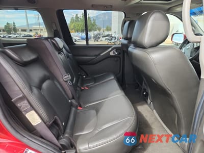Zdjęcie 10 z 14 samochodu: 2006 NISSAN PATHFINDER LE VIN:5N1AR18W56C648218 - miniatura