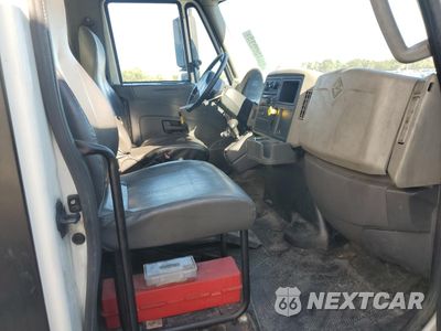 Piąte zdjęcie samochodu w środku: 2018 INTERNATIONAL 4000 4300 - BOX TRUCK VIN:1HTMMMML7JH532806 - miniatura