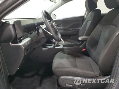 Zdjęcie 7 z 14 samochodu: 2025 HYUNDAI KONA SEL VIN:KM8HB3AB2SU236638 - miniatura