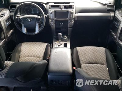 Zdjęcie 8 z 12 samochodu: 2016 TOYOTA 4RUNNER SR5/SR5 PREMIUM VIN:JTEBU5JRXG5370940 - miniatura