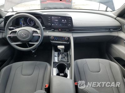 Zdjęcie 8 z 16 samochodu: 2022 HYUNDAI ELANTRA BLUE VIN:KMHLM4AJ4NU019811 - miniatura