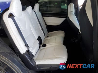 Zdjęcie 11 z 16 samochodu: 2019 TESLA MODEL X VIN:5YJXCDE22KF180691 - miniatura