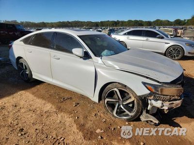 Czwarte zdjęcie samochodu z boku: 2018 HONDA ACCORD SPORT VIN:1HGCV2F39JA050923 - miniatura