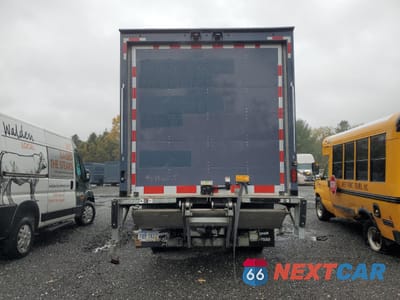 Zdjęcie 6 z 13 samochodu: 2022 ISUZU NRR VIN:JALE5W167N7304825 - miniatura