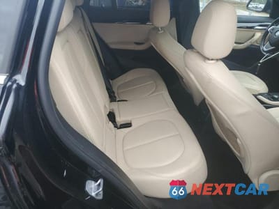Zdjęcie 11 z 12 samochodu: 2018 BMW X1 SDRIVE28I VIN:WBXHU7C3XJ5H45709 - miniatura