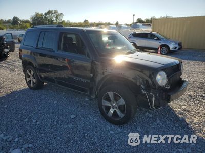 Czwarte zdjęcie samochodu z boku: 2017 JEEP PATRIOT LATITUDE VIN:1C4NJPFA0HD157494 - miniatura