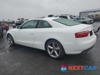 Drugie zdjęcie samochodu z przodu: 2009 AUDI A5 QUATTRO VIN:WAUDK78TX9A004175 - miniatura