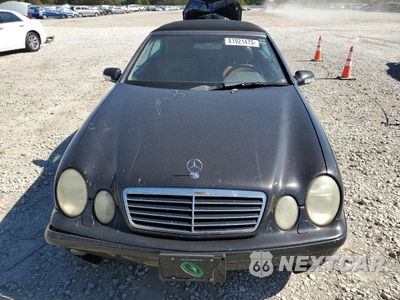 Piąte zdjęcie samochodu w środku: 2002 MERCEDES-BENZ CLK 430 VIN:WDBLK70G72T121301 - miniatura