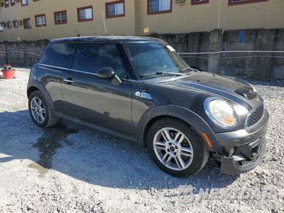 Czwarte zdjęcie samochodu z boku: 2011 MINI COOPER S VIN:WMWSV3C58BTY11594 - miniatura