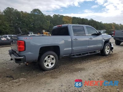 Trzecie zdjęcie samochodu z tyłu: 2016 CHEVROLET SILVERADO K1500 LT VIN:1GCUKREC8GF140338 - miniatura