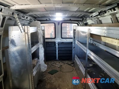 Zdjęcie 10 z 13 samochodu: 2021 CHEVROLET EXPRESS G2500 - CARGO VAN VIN:1GCWGAF77M1309822 - miniatura