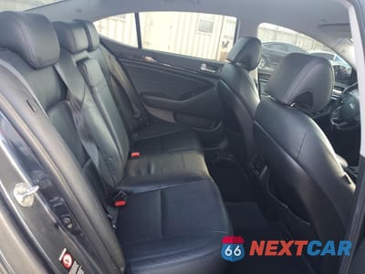 Zdjęcie 10 z 12 samochodu: 2014 KIA CADENZA PREMIUM VIN:KNALN4D72E5142077 - miniatura