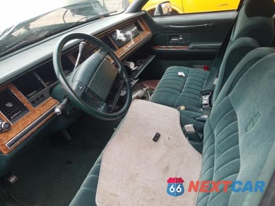 Zdjęcie 7 z 11 samochodu: 1994 LINCOLN TOWN CAR EXECUTIVE VIN:1LNLM81W9RY665394 - miniatura