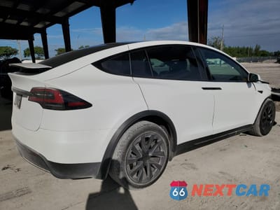 Trzecie zdjęcie samochodu z tyłu: 2023 TESLA MODEL X VIN:7SAXCAE58PF410284 - miniatura